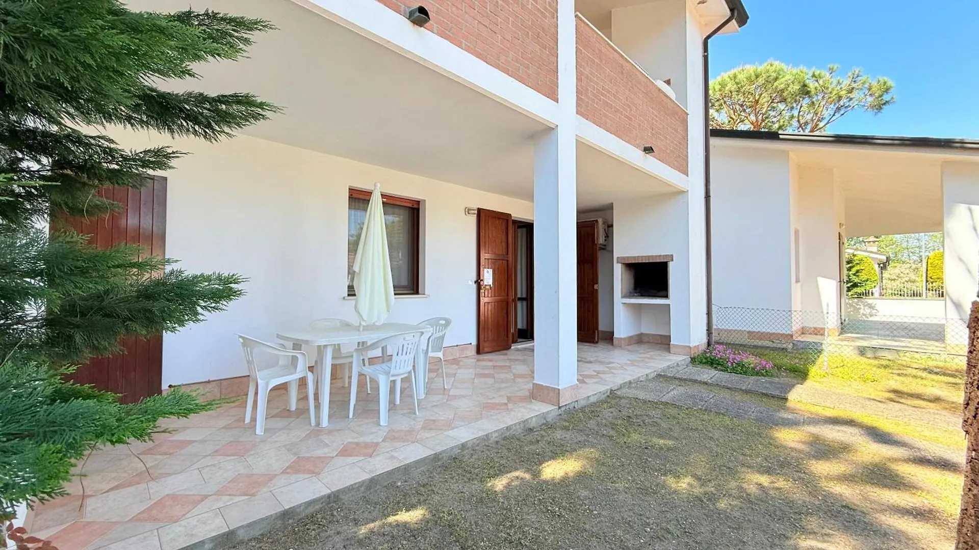 Aparthotel Agenzia Vear - Lido Di Volano Italien